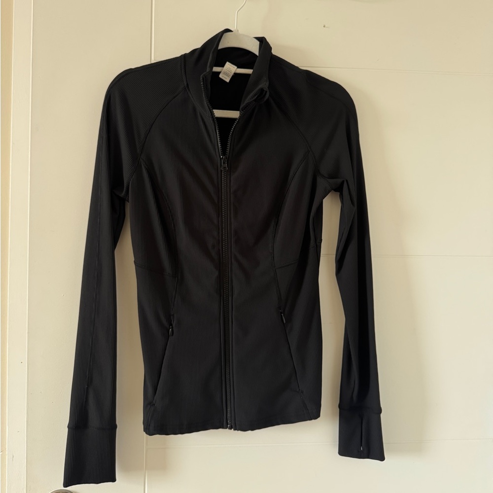 Women's Black Zip-Up Jacket
